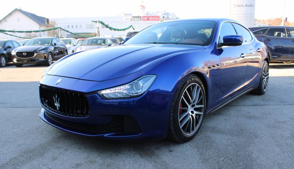 Maserati Ghibli 3.0d V6 AUTOMATIK reg 7/2025