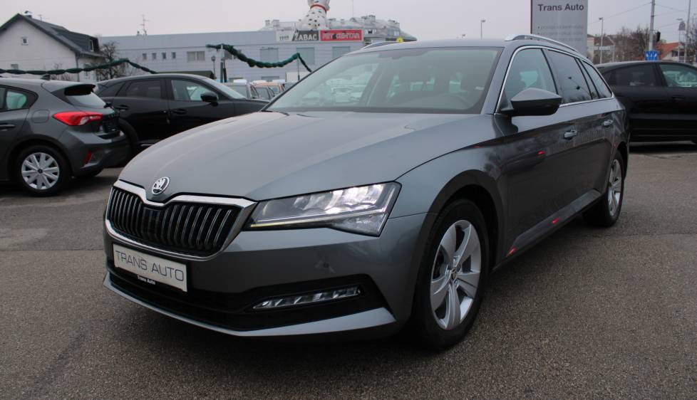 Škoda Superb Combi 2.0 TDi DSG *LED, NAVIGACIJA, KAMERA*