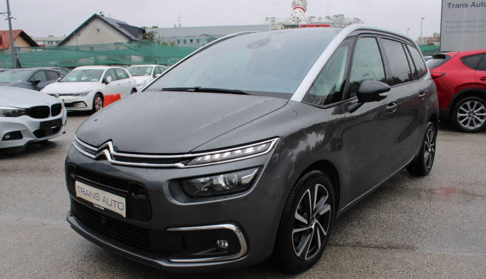 Citroen C4 Grand Spacetourer 1.2 Puretech 7 sjedala *PANORAMA, NAVIGACIJA, KAMERA*