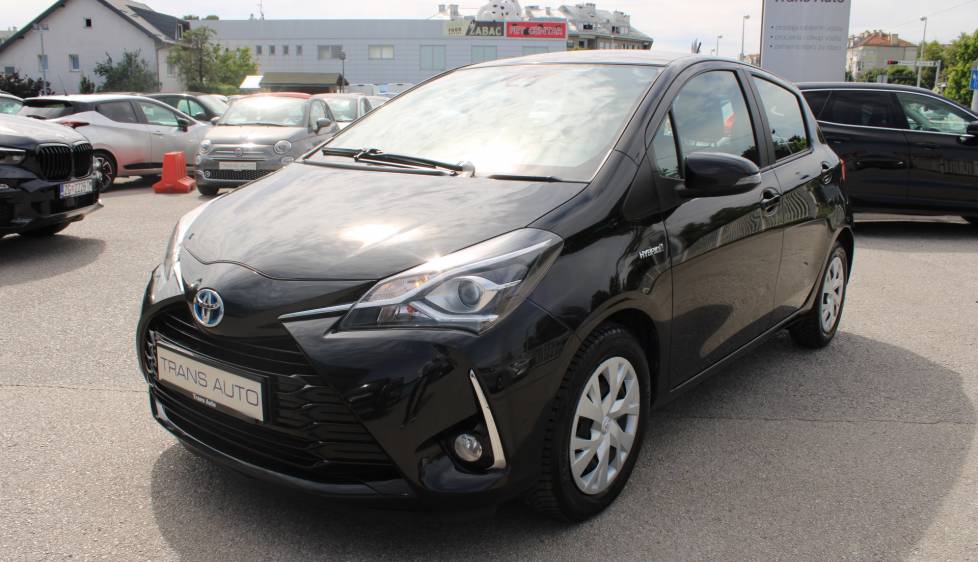 Toyota Yaris 1.5 Hybrid AUTOMATIK *NAVIGACIJA, KAMERA*