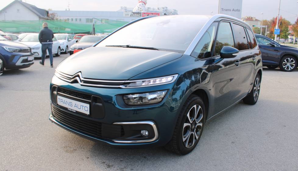 Citroen C4 Grand Spacetourer 1.2 Puretech 7 sjedala *NAVIGACIJA, KAMERA*